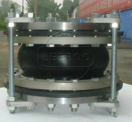 內襯四氟<a href=http://www.xinligd.com target=_blank class=infotextkey>橡膠接頭</a>