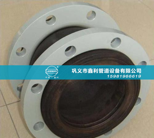 環(huán)境保護(hù)橡膠接頭起的作用是？