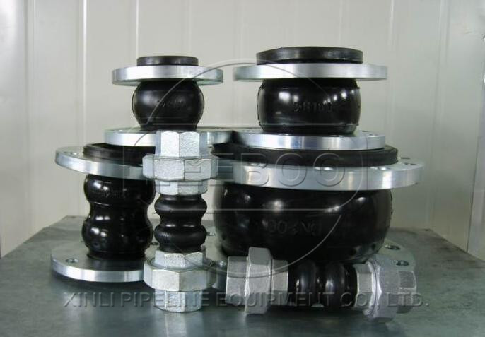 香港港島深水灣不同類型<a href=http://www.xinligd.com target=_blank class=infotextkey>橡膠接頭</a>對(duì)比